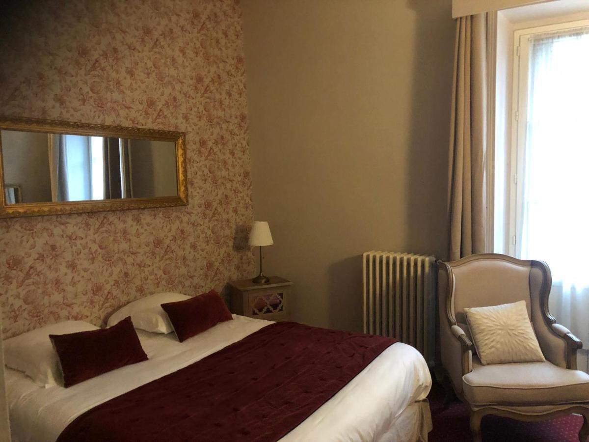 Hotel Montespan Бурбон-л'Аршамбо Екстер'єр фото